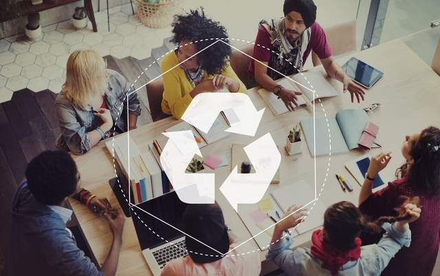 而可回收胶袋就是可持续时尚里面的重要一环，而符合全球回收标准GRS认证的胶袋更是符合客户要求，真正可回收循环再生的环保产品。